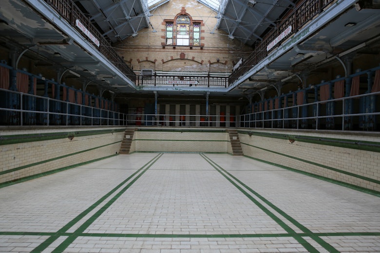 victorian swimming bath film location manchester
